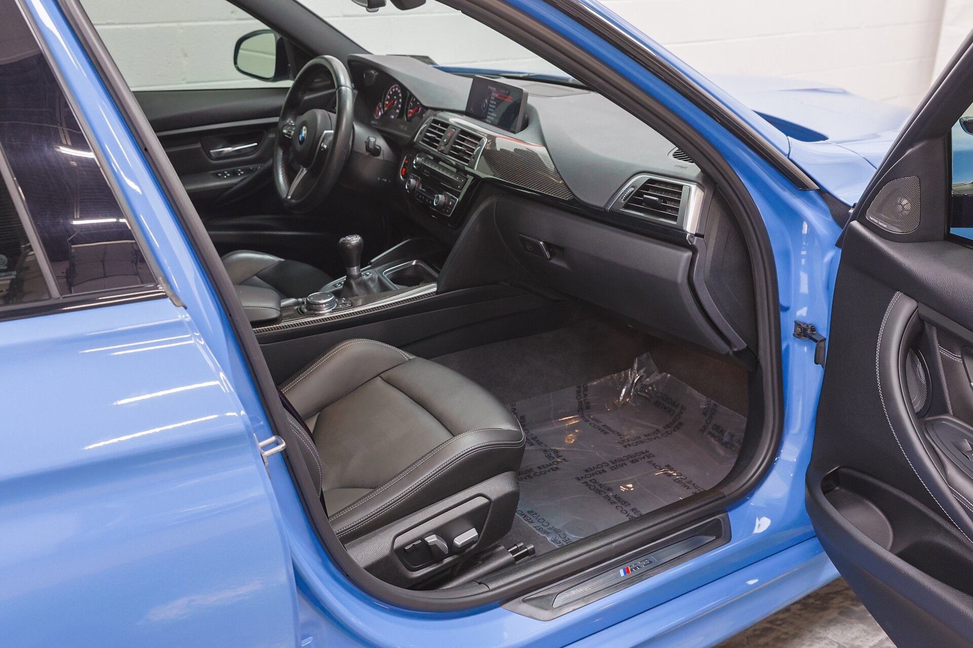 Used 2016 BMW M3 RWD image 77