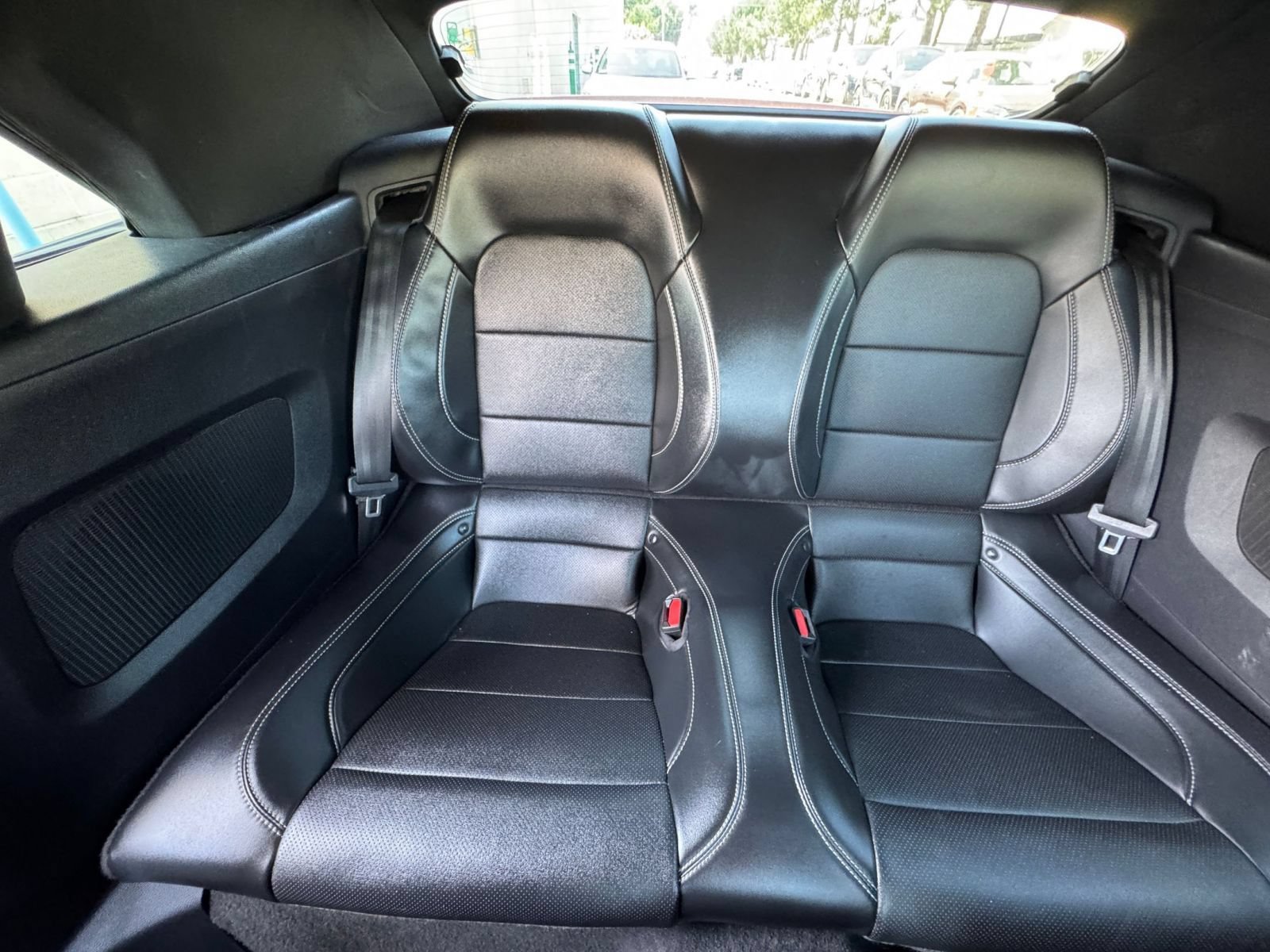 Used 2022 Ford Mustang GT Premium w/ GT Performance Package RWD image 39