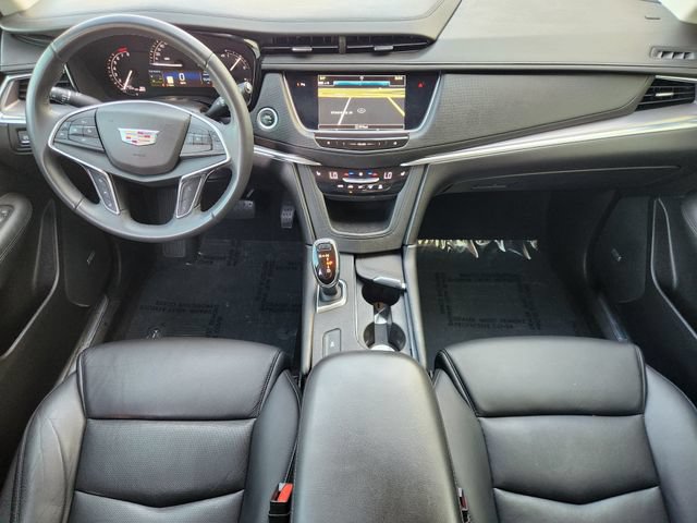 Used 2018 Cadillac XT5 Luxury w/ Driver Awareness Package FWD image 28