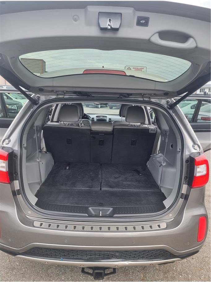 Used 2015 Kia Sorento SX image 15