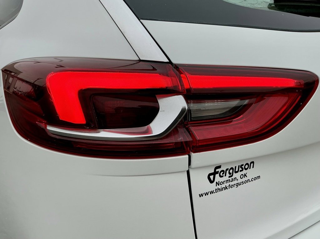 Used 2018 Buick Regal Essence w/ Driver Confidence Package #1 image 14