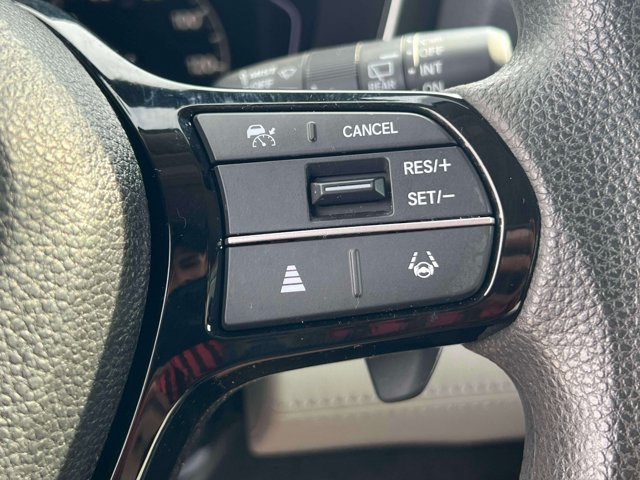 Used 2024 Honda Pilot LX image 27