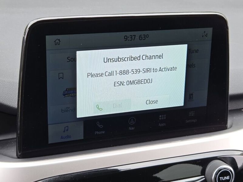 Used 2020 Ford Escape SE image 21