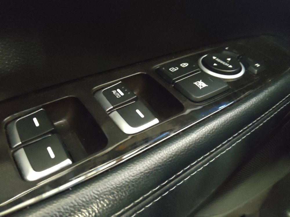 Used 2018 Kia Sorento LX FWD image 27