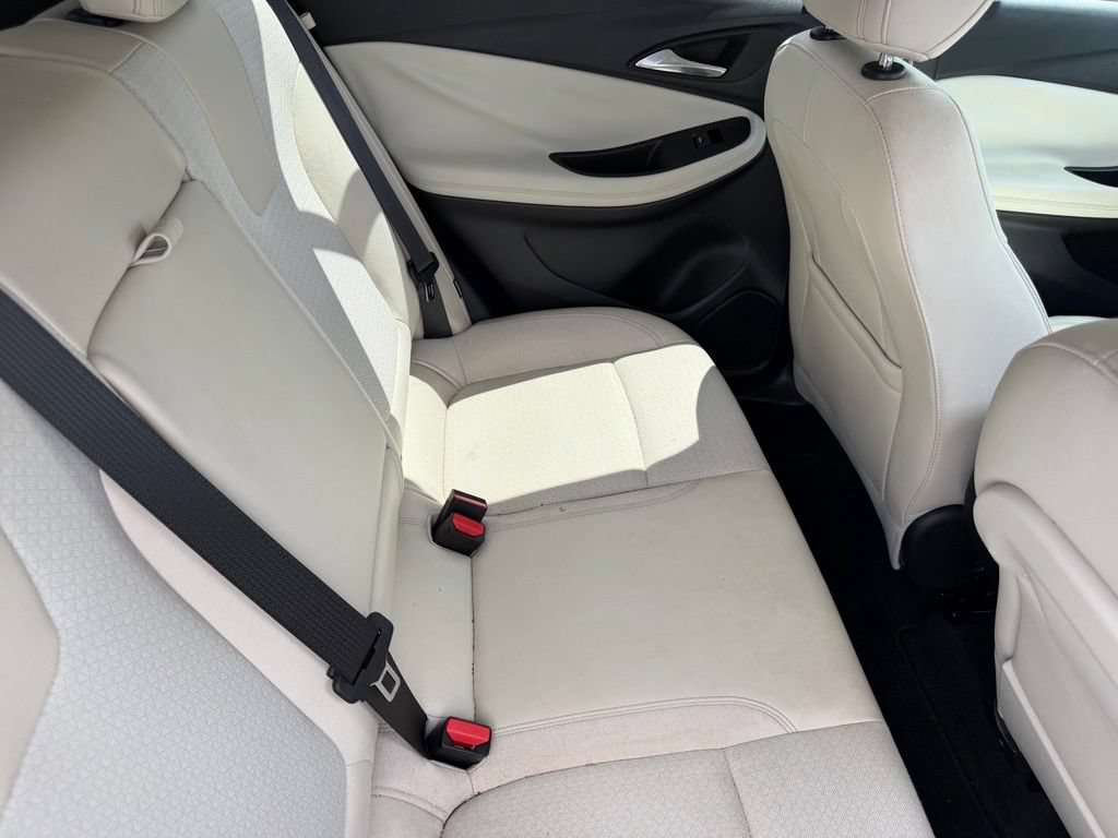Used 2022 Buick Encore GX Select FWD image 19