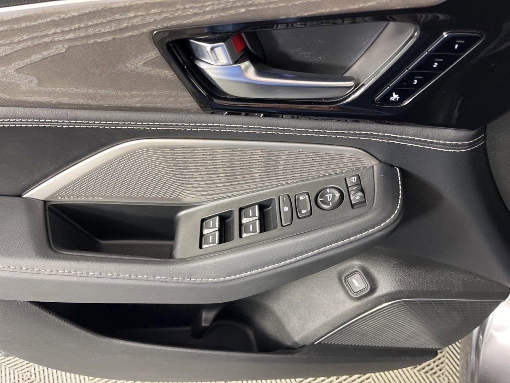 Certified 2023 Acura MDX SH-AWD w/ Advance Package image 28