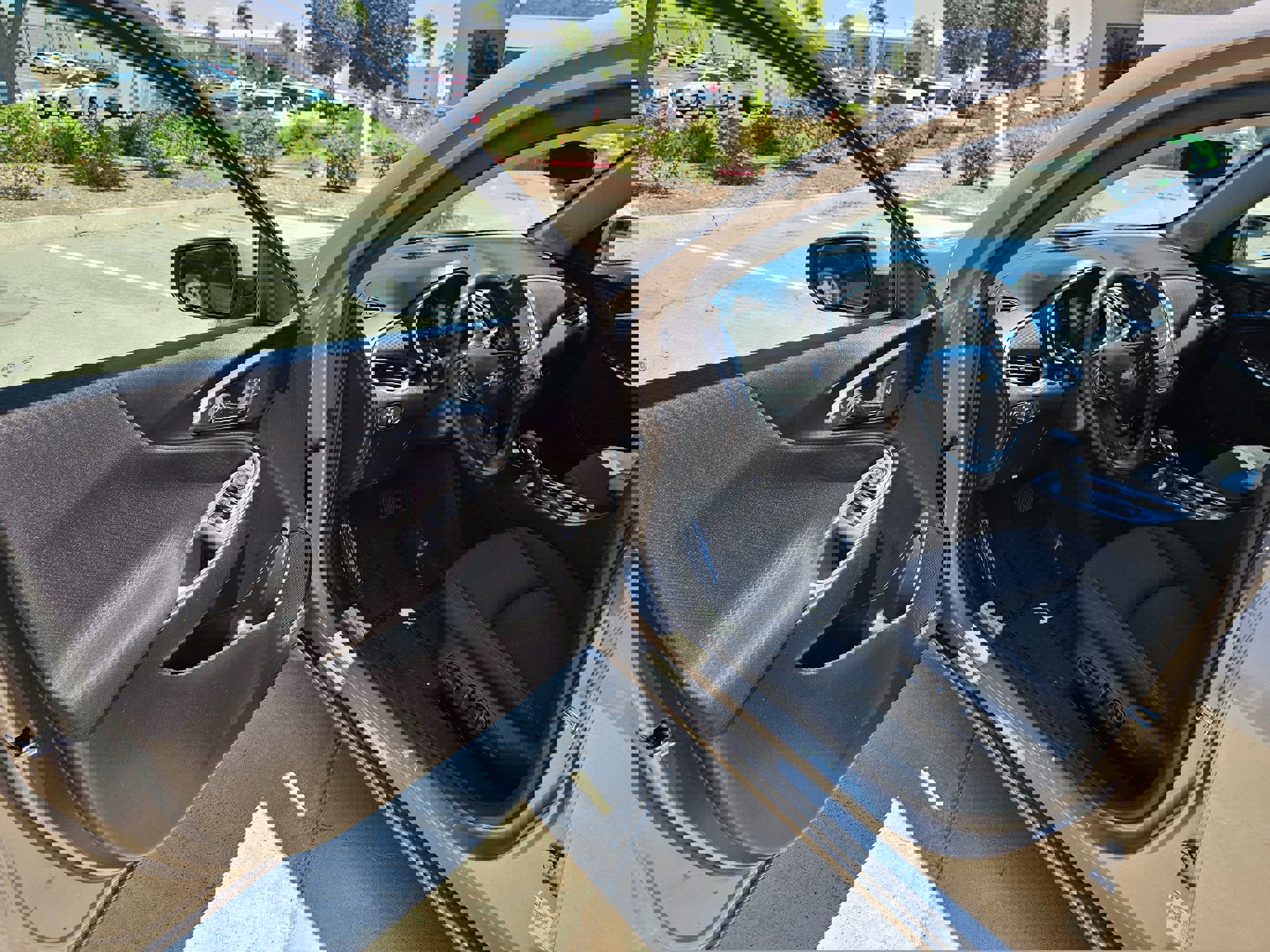 Used 2023 Chevrolet Malibu LT image 16