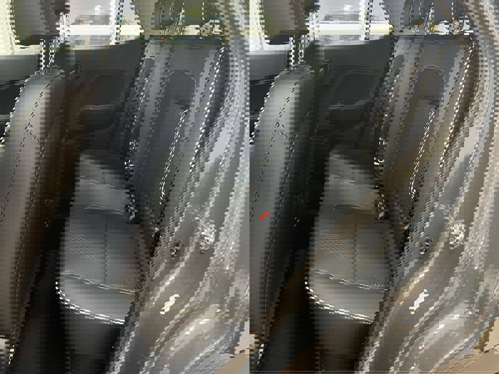 Used 2026 Hyundai Venue SEL image 26