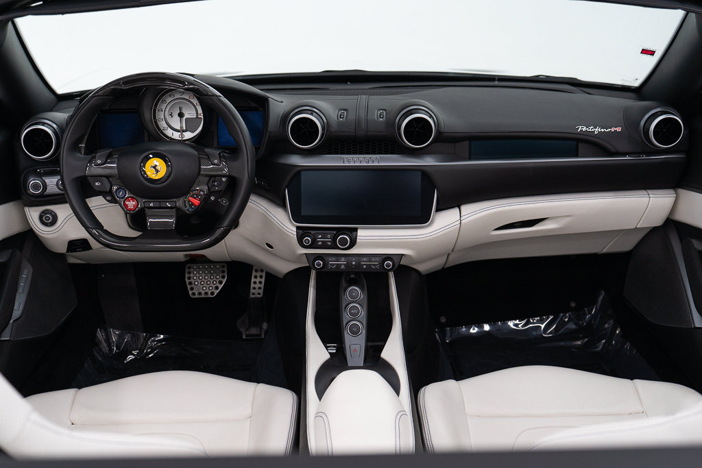 Used 2023 Ferrari Portofino M RWD image 29