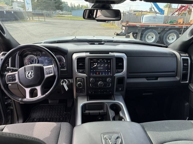 Used 2022 RAM 1500 Warlock w/ Ceramic Grey Warlock Package AWD/4WD image 15