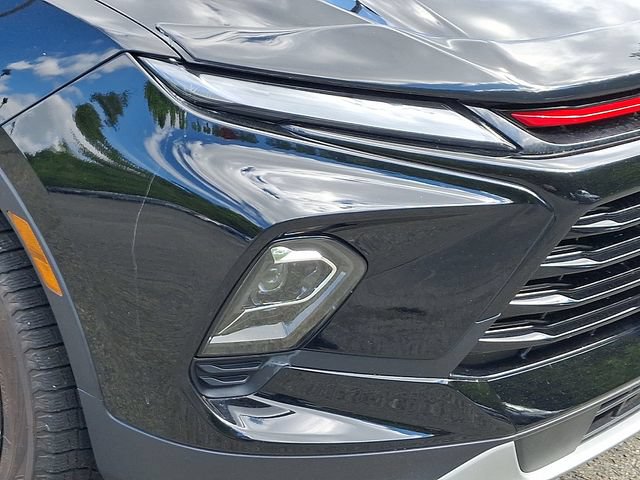 Used 2024 Chevrolet Blazer LT w/ Redline Edition AWD/4WD image 11