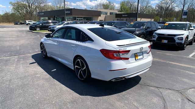 Used 2022 Honda Accord Sport image 3