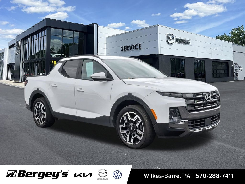 Used 2025 Hyundai Santa Cruz Limited AWD/4WD image 13