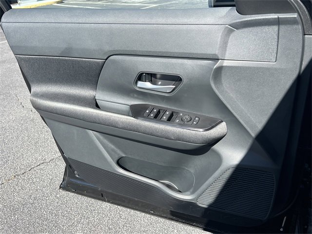 New 2026 Nissan Kicks SV w/ Illumination Package image 17