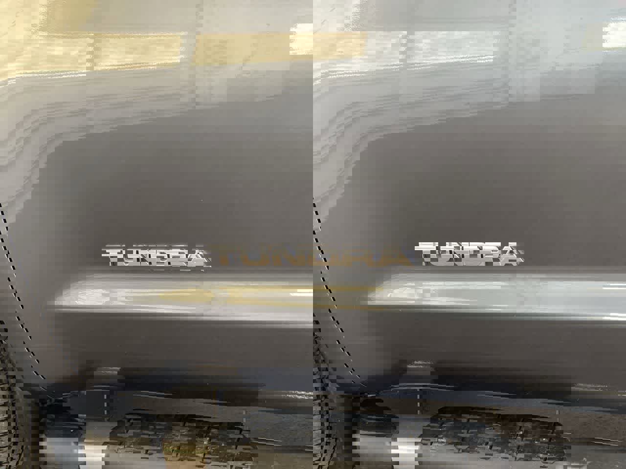 Used 2007 Toyota Tundra Limited AWD/4WD image 10