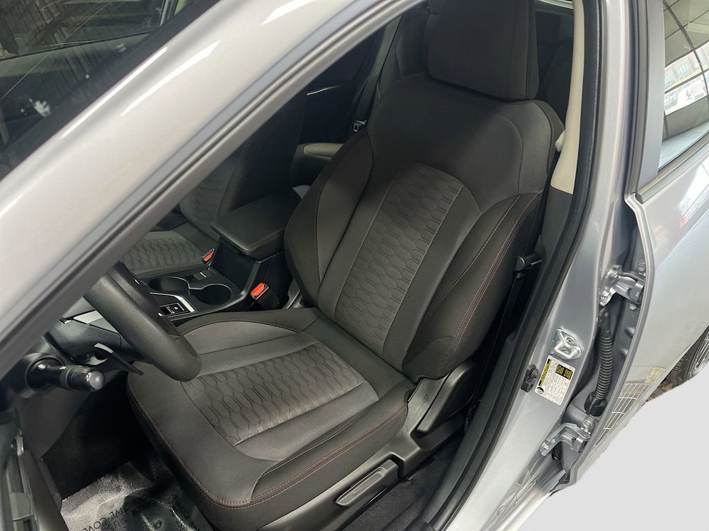 Used 2025 Subaru Impreza 2.0i Sport AWD/4WD image 18