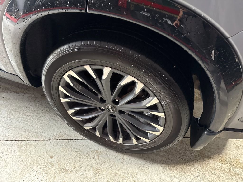 Certified 2024 Nissan Rogue Platinum w/ Platinum Premium Package image 11