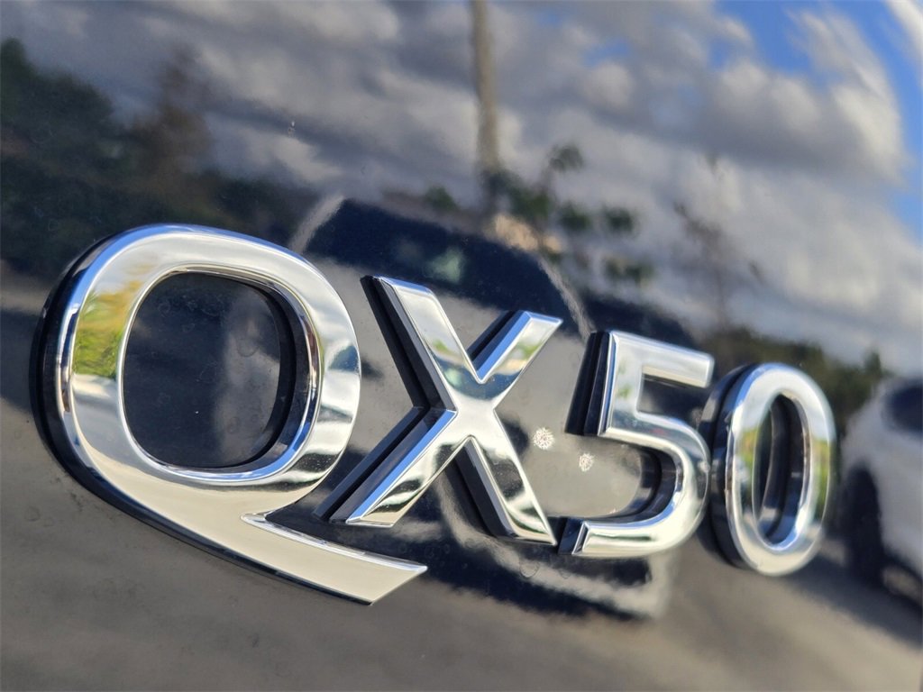 Used 2024 INFINITI QX50 Luxe w/ Cargo Package image 16