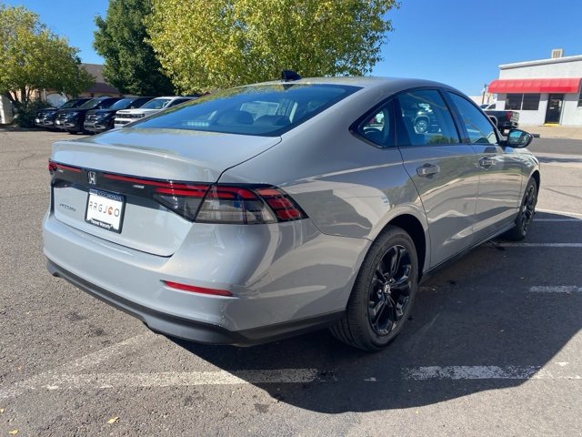 New 2025 Honda Accord SE image 6