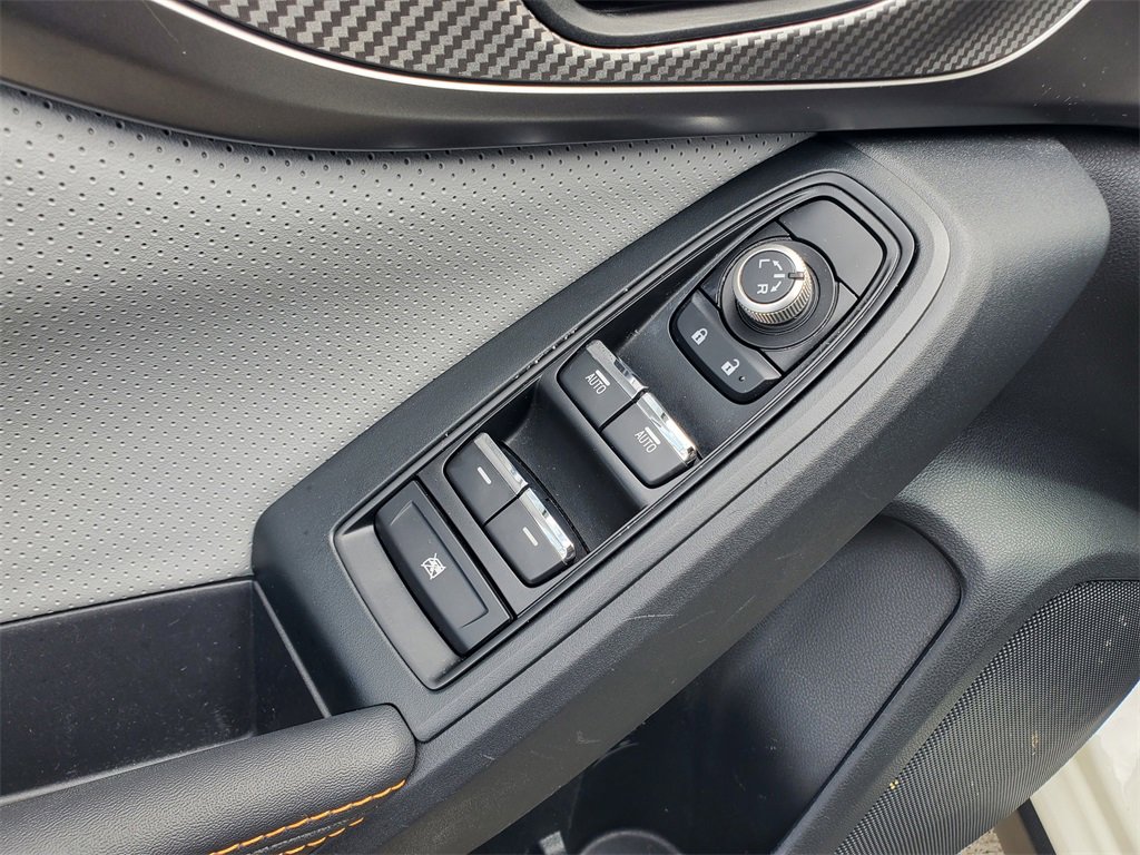 Used 2023 Subaru Crosstrek 2.5i Limited w/ Moonroof Package image 20