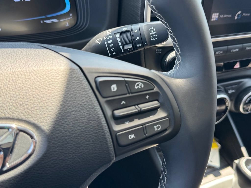 Certified 2026 Hyundai Venue SEL FWD image 44