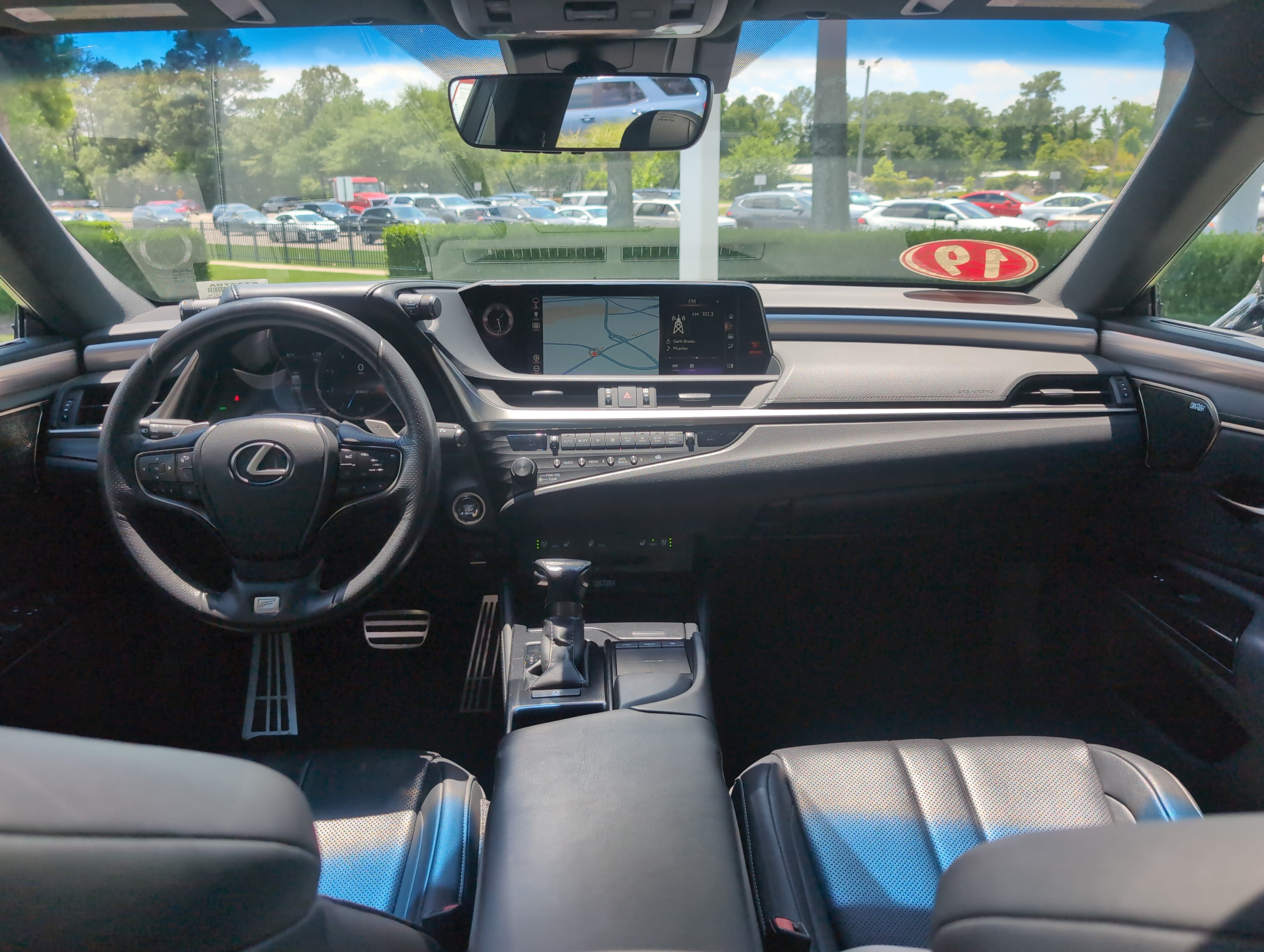 Used 2019 Lexus ES 350 F Sport w/ Accessory Package 2 FWD image 29