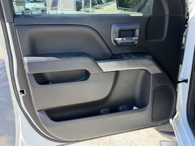 Used 2018 Chevrolet Silverado 1500 LT w/ Texas Edition RWD image 10