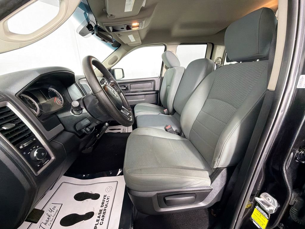 Used 2017 RAM 1500 Express w/ Black Ram 1500 Express Group AWD/4WD image 19