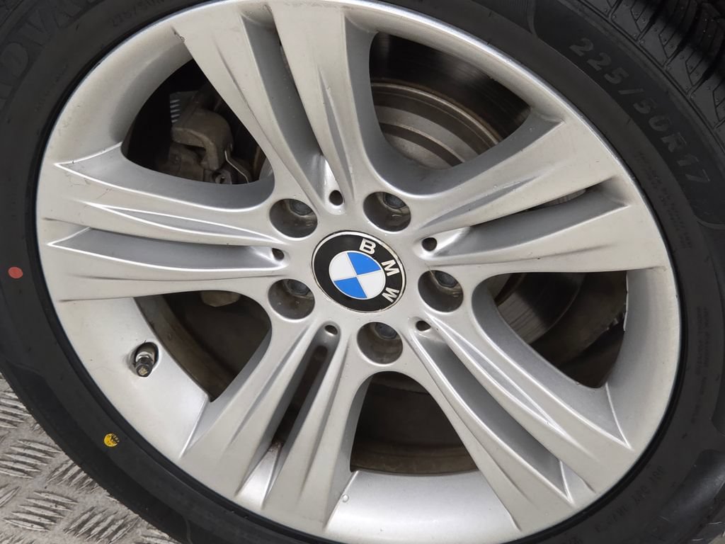 Used 2016 BMW 328i Sedan RWD image 14