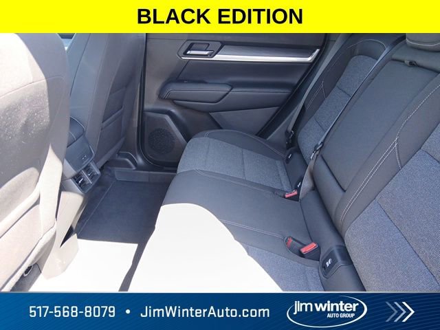 Used 2025 GMC Terrain Elevation w/ Black Edition AWD/4WD image 15