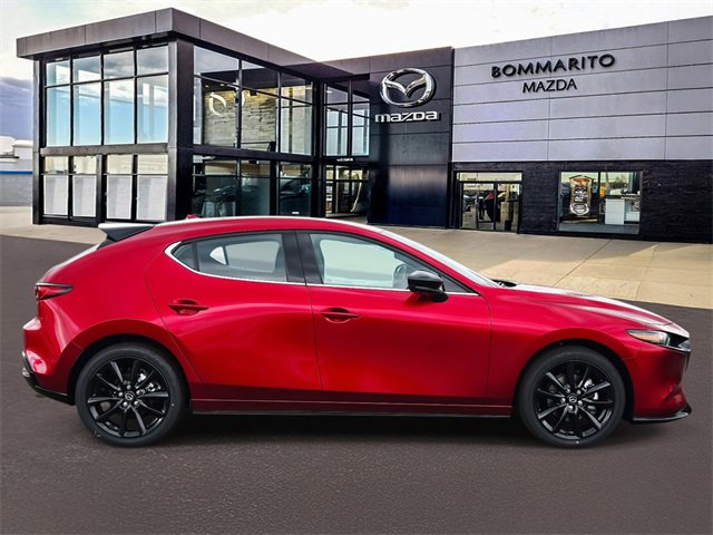 New 2025 MAZDA MAZDA3 Hatchback w/Premium Plus Pkg image 2