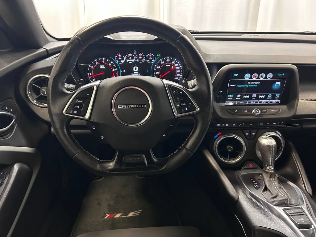 Used 2017 Chevrolet Camaro SS RWD image 3