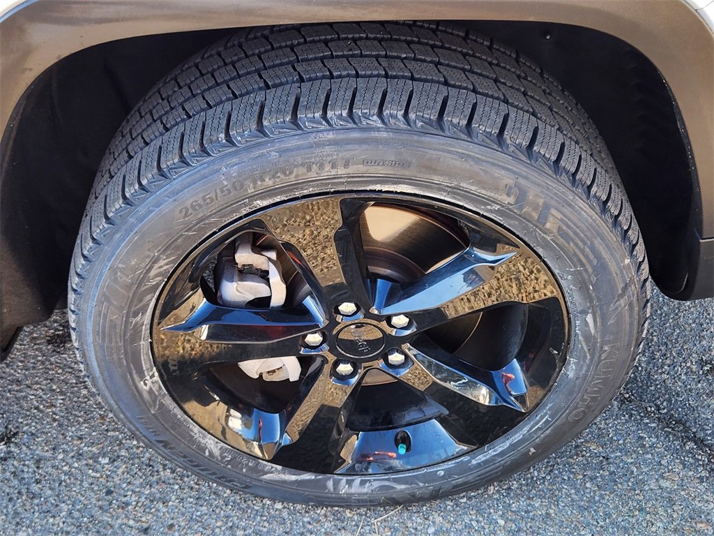 Used 2022 Jeep Grand Cherokee L Altitude image 17