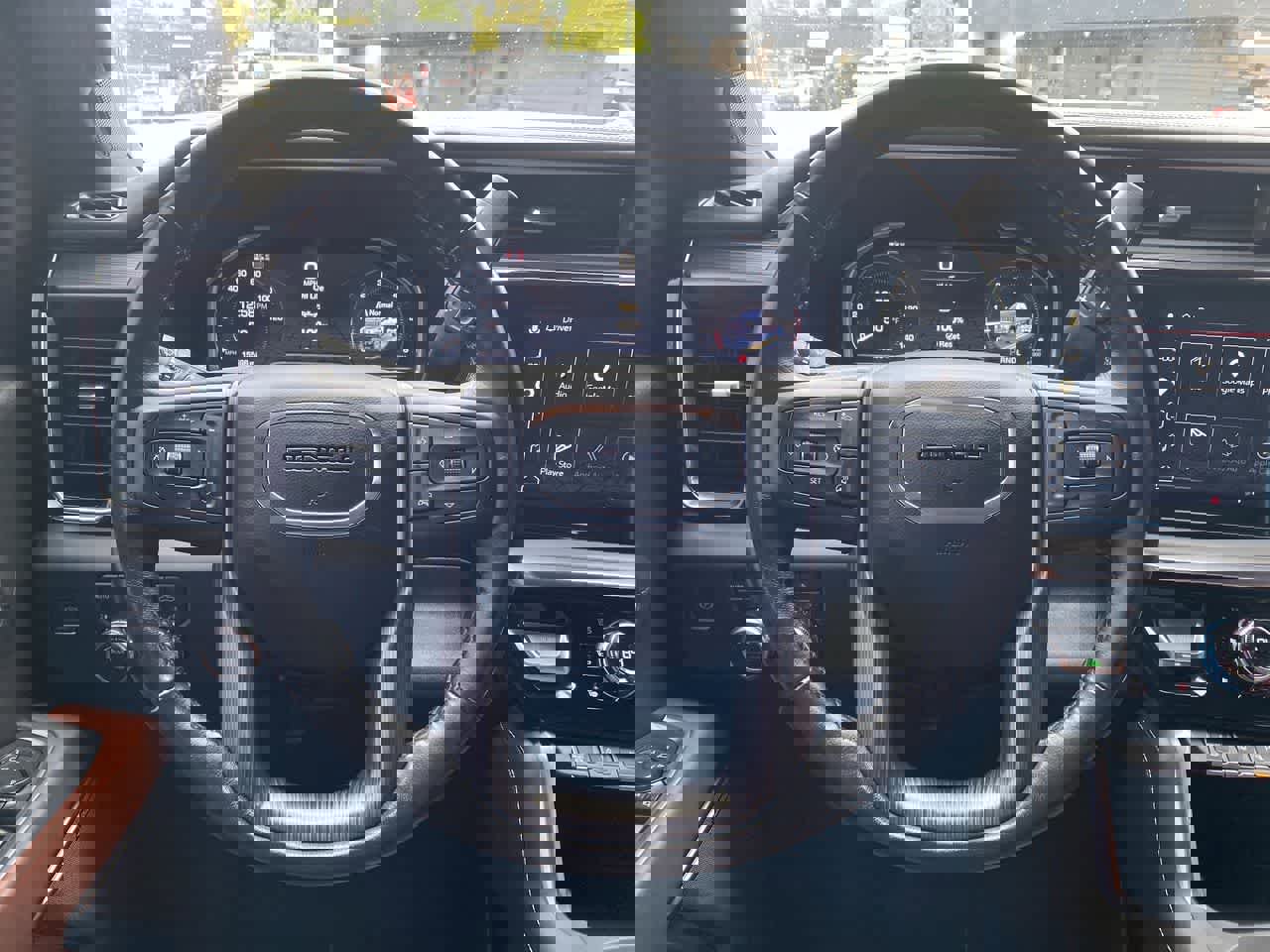 Used 2024 GMC Sierra 3500 Denali Ultimate AWD/4WD image 19