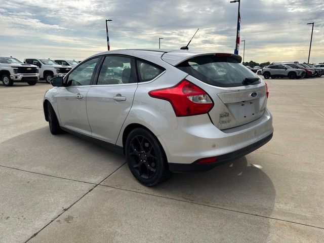 Used 2012 Ford Focus Titanium FWD image 3