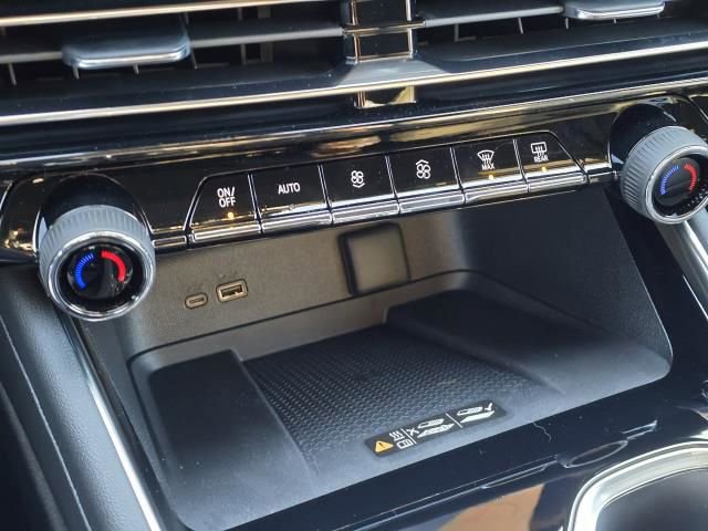 New 2026 Chevrolet Traverse LT w/ Sun and Wheel Package image 31