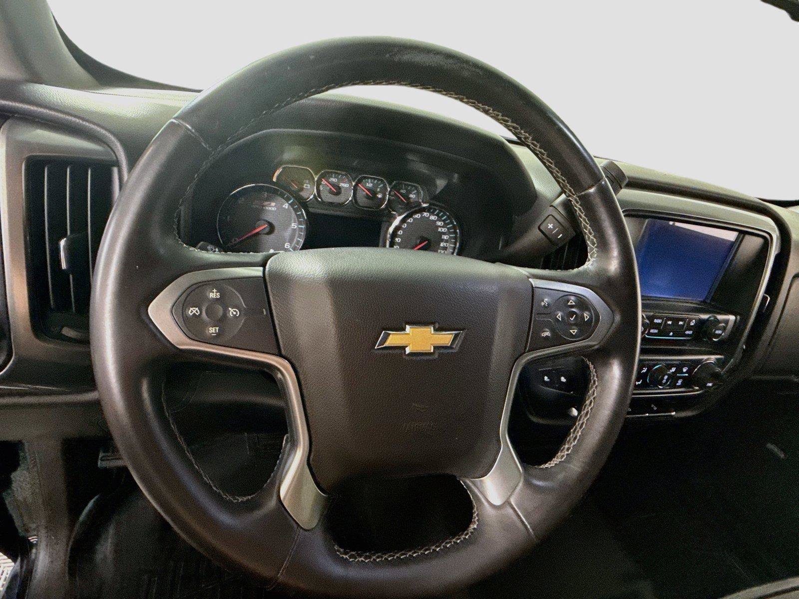 Used 2017 Chevrolet Silverado 1500 LT w/ All Star Edition AWD/4WD image 5