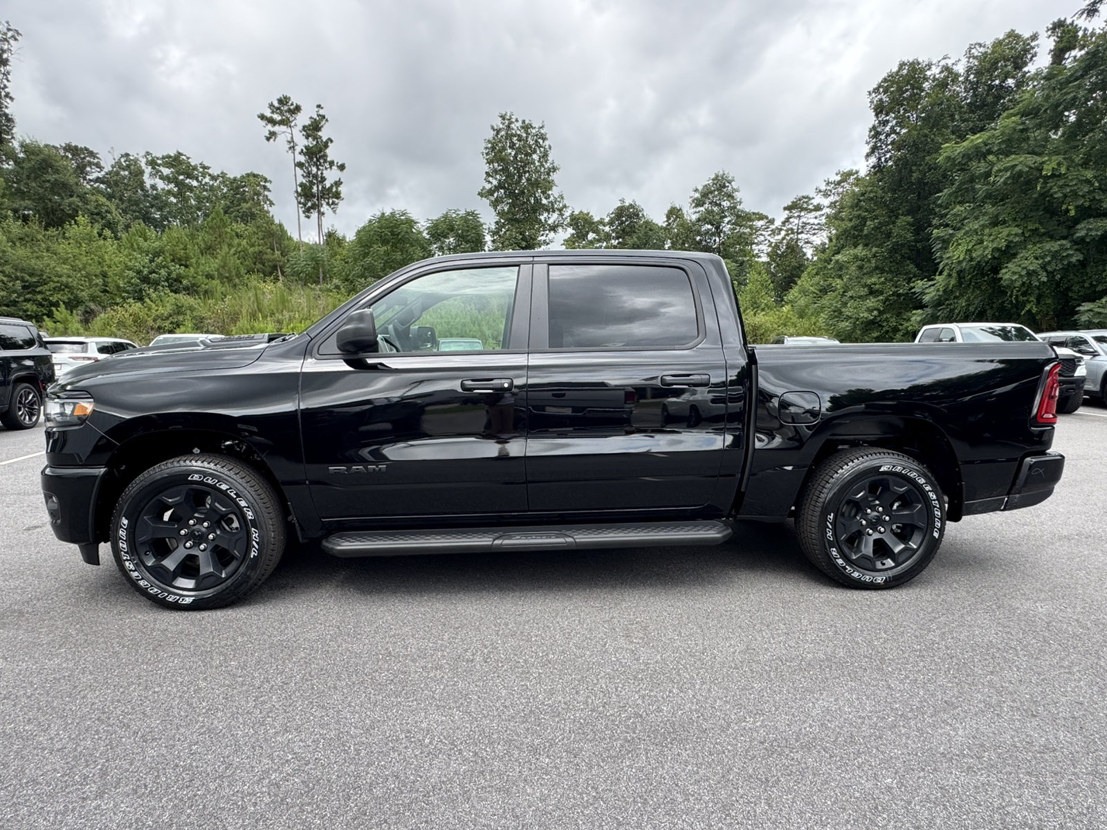 New 2026 RAM 1500 Express AWD/4WD image 8