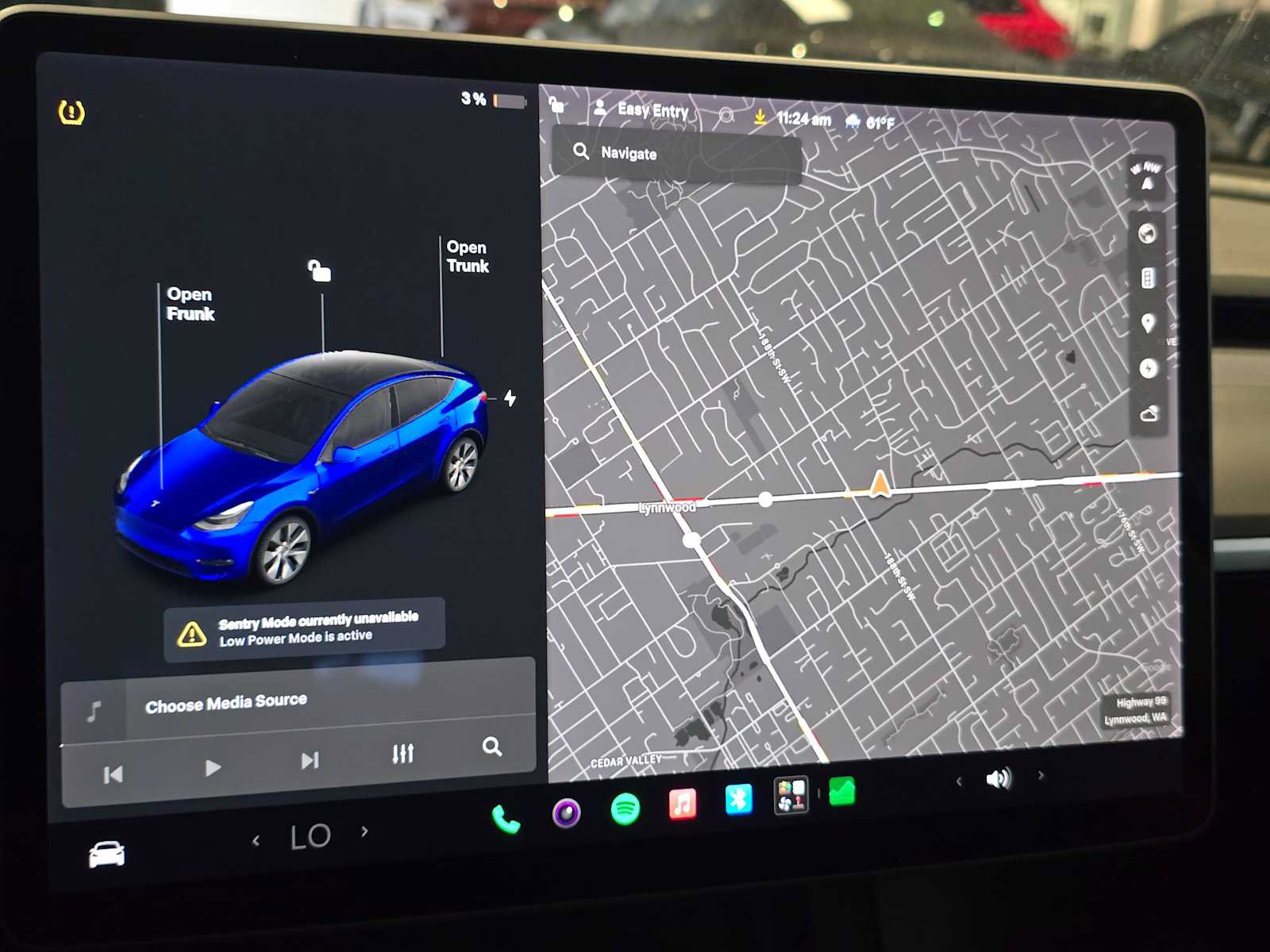 Used 2021 Tesla Model Y Long Range AWD/4WD image 27