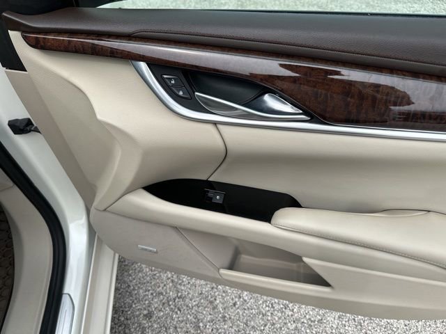 Used 2013 Cadillac XTS Premium FWD image 11