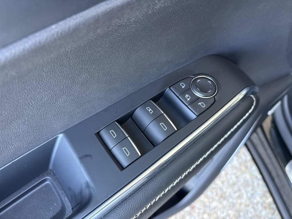 Certified 2024 GMC Acadia Denali w/ LPO, Floor Liner Package AWD/4WD image 23