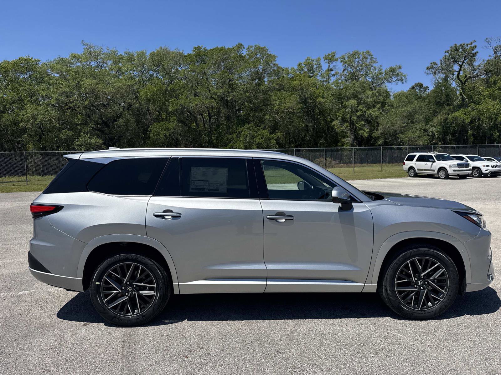 New 2026 Lexus TX 350 AWD image 2