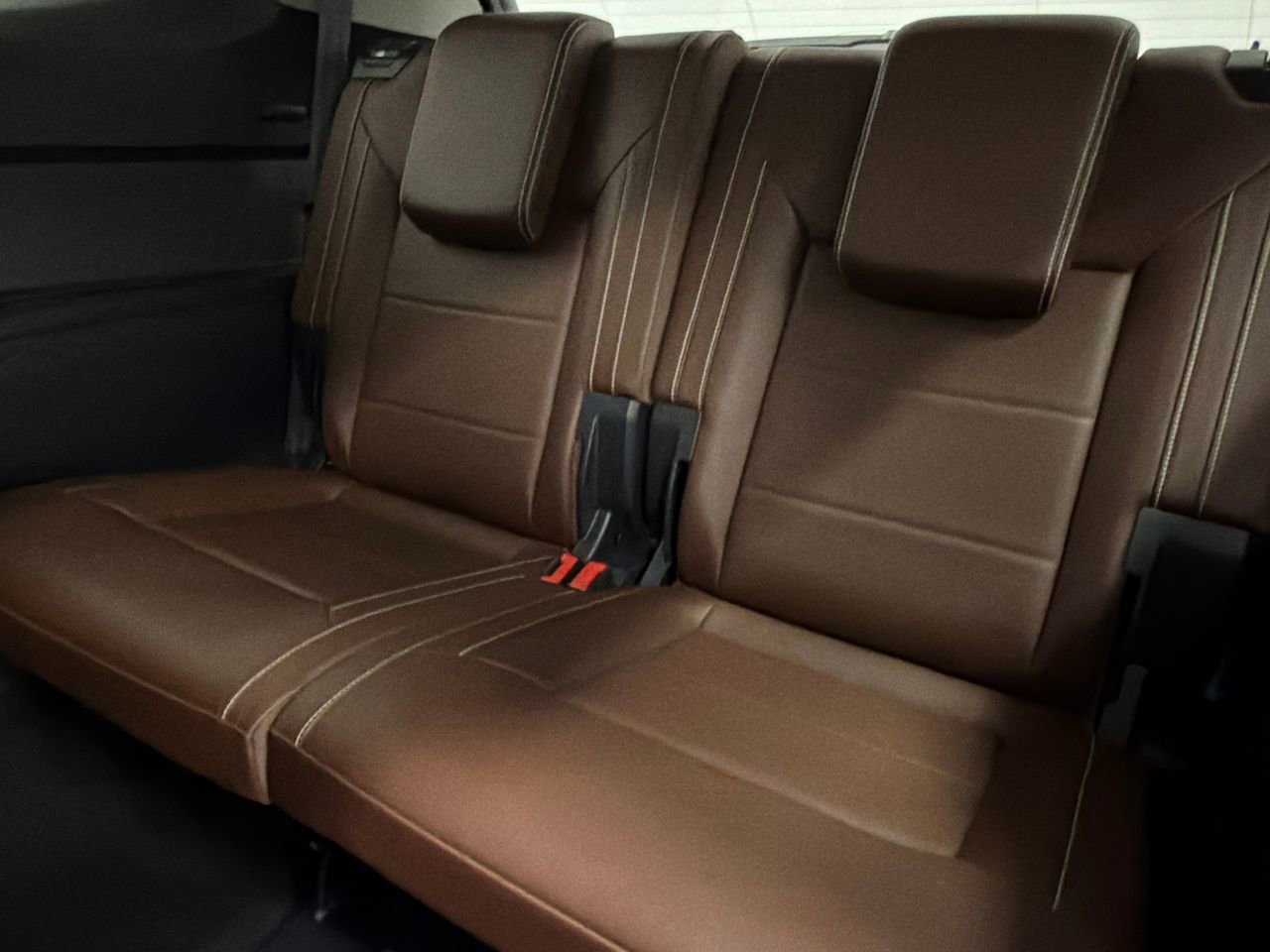 Used 2023 Volkswagen Atlas SE image 16