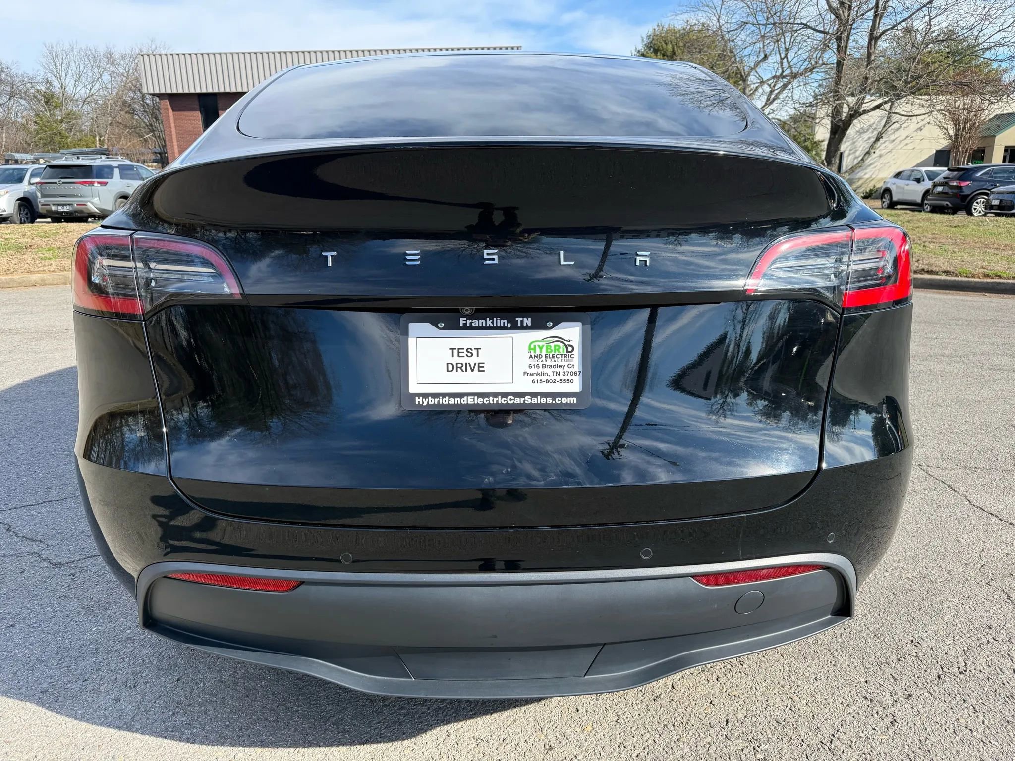 Used 2021 Tesla Model Y Long Range image 11