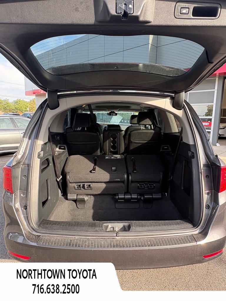 Used 2023 Honda Odyssey EX-L image 13