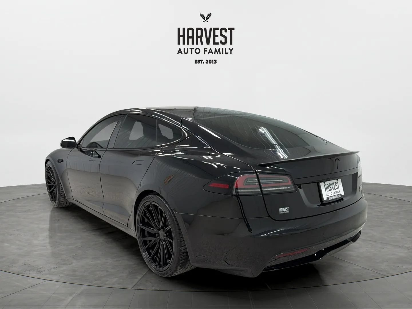 Used 2023 Tesla Model S Plaid AWD/4WD image 4