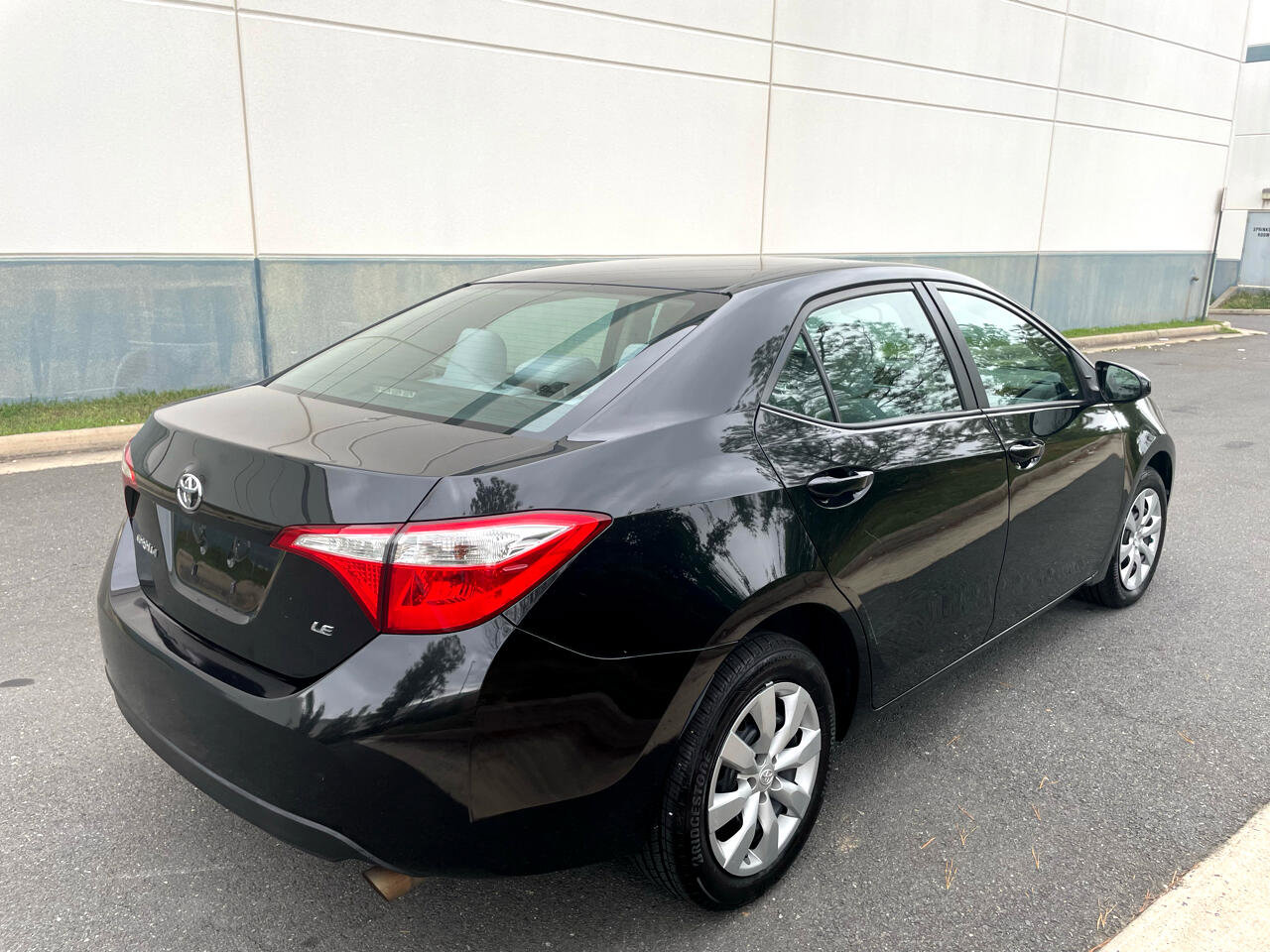 Used 2014 Toyota Corolla LE Premium image 7