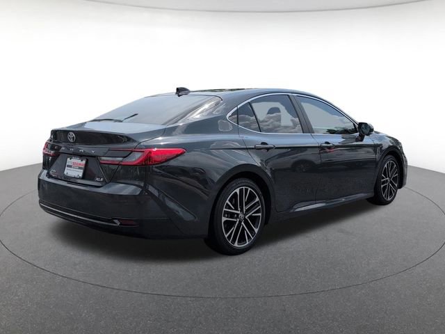 Used 2025 Toyota Camry XLE w/ Premium Plus Package FWD image 7