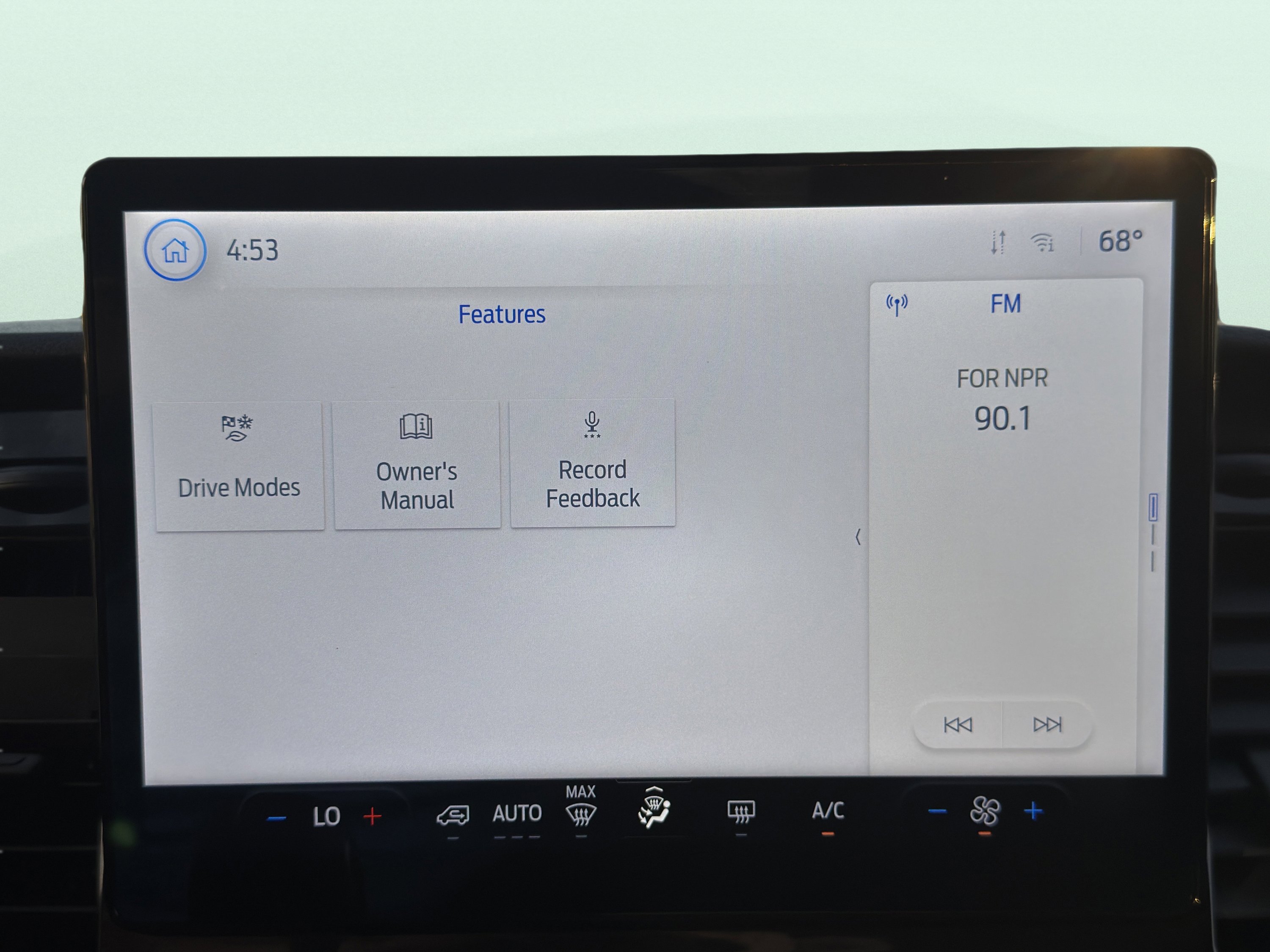 Used 2023 Ford Transit 350 XLT image 53