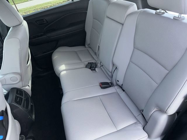 Used 2023 Honda Passport EX-L image 25